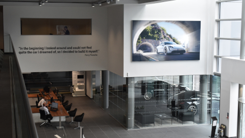 Stratstone Porsche Centre Stockport Interior