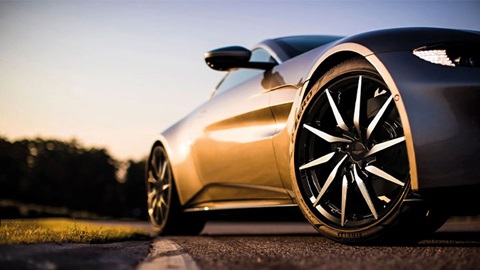 aston martin vantage wheel