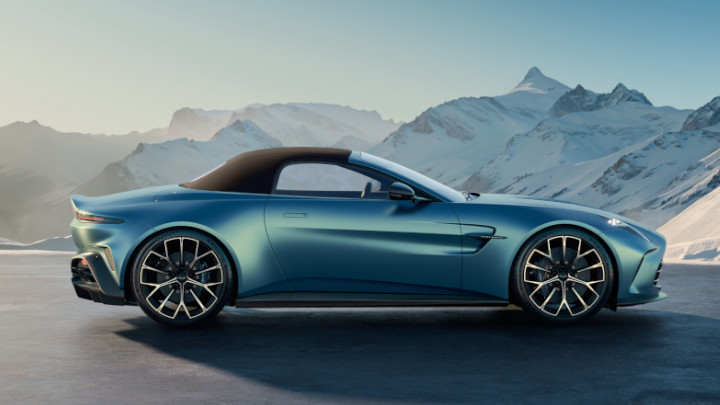 Aston Martin Vantage Roadster Side View