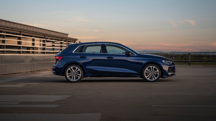 Audi A3 Sportback side