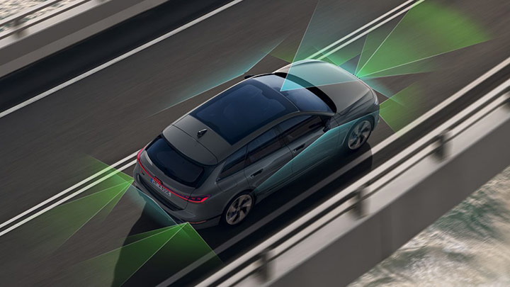 Graphic displaying the front and rear parking sensors on an Audi A6 Avant e-tron