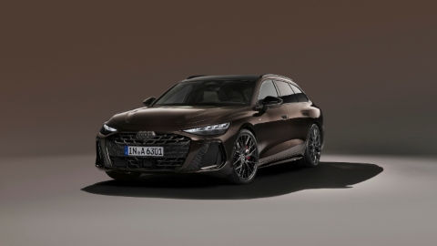 Audi A6 Avant Dark Red studio front right