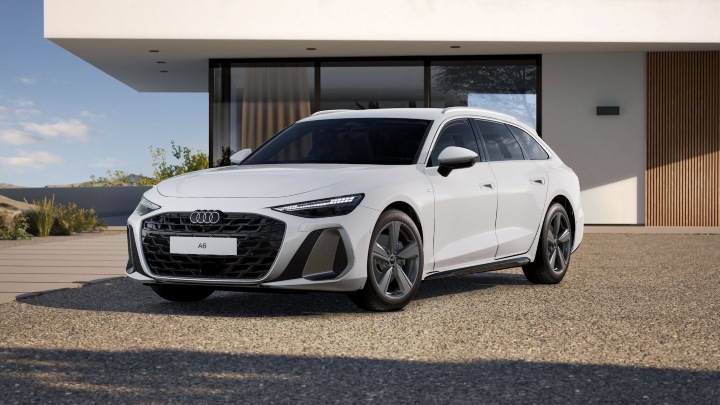 Audi A6 Avant White S Line trim