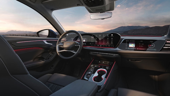 Audi A6 Saloon interior black dashboard 