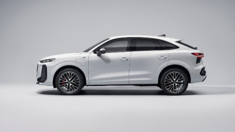 White Audi Q3 Sportback Side profile