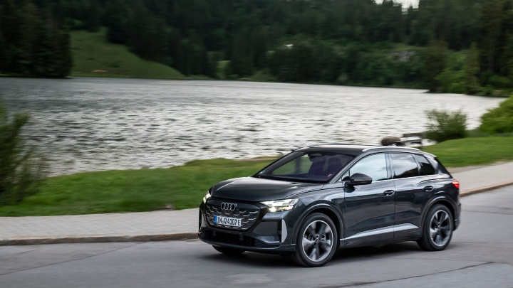 Audi Q4 e-tron driving corner