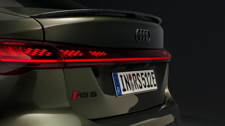 Audi RS 5 Green rear close up taillights