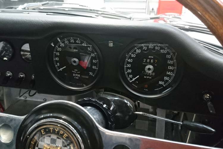 Jaguar Lightweight E-Type dials.