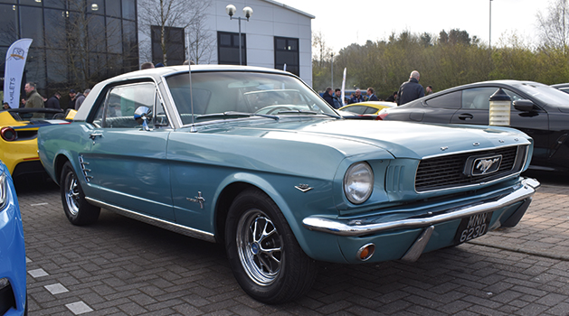 Blue Ford Mustang Classic at Pendragon's Car Cafe, Nottinghamshire.