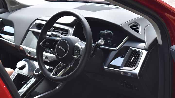 Jaguar I-PACE Interior