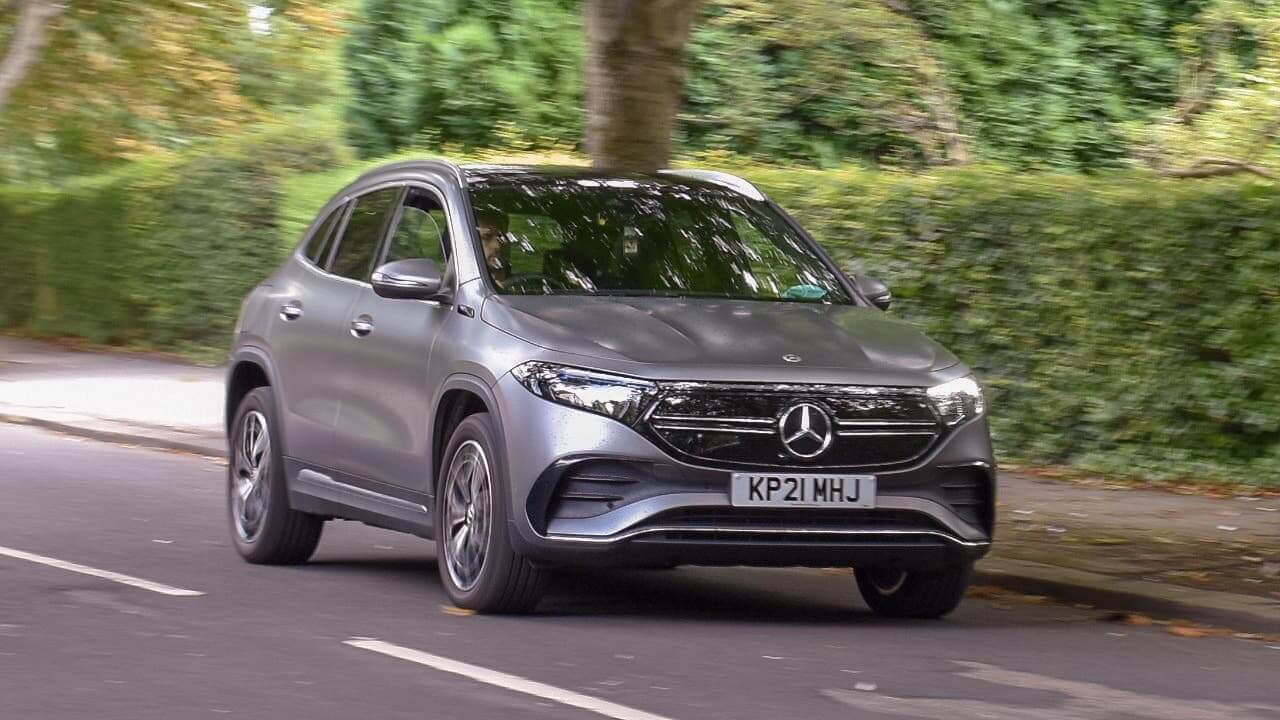 Mercedes-Benz EQA Driving