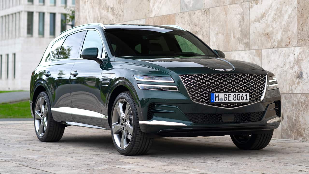 Genesis GV80 Parked in Green