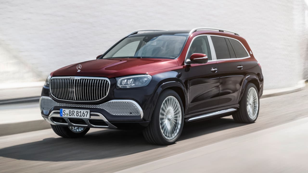 Mercedes-Maybach GLS with two tone paint driving front angle
