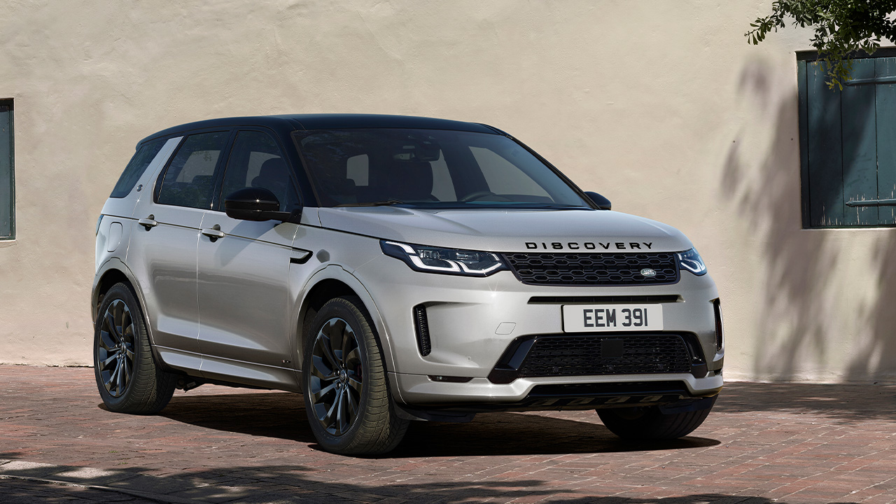 Silver Land Rover Discovery Sport, parked