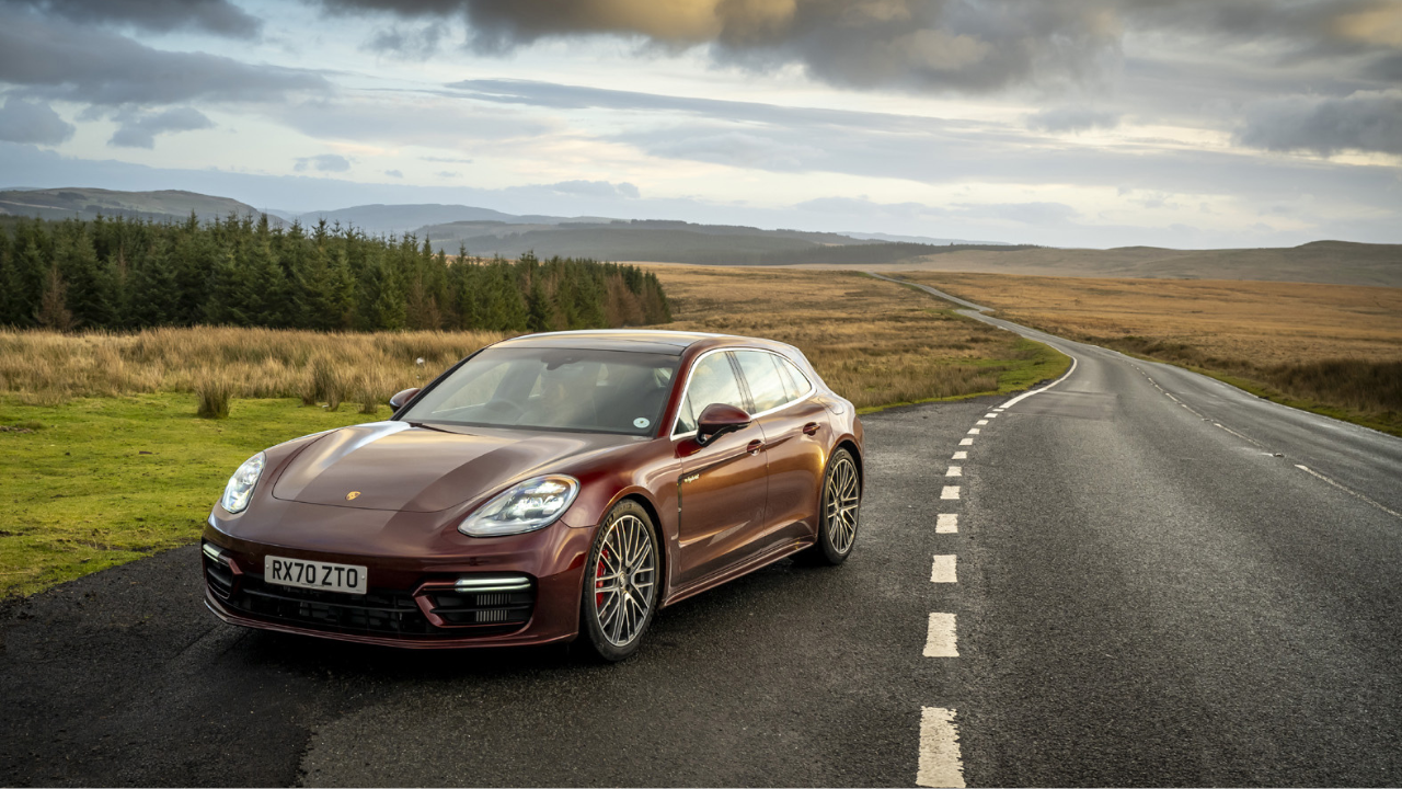 Porsche Panamera Turismo