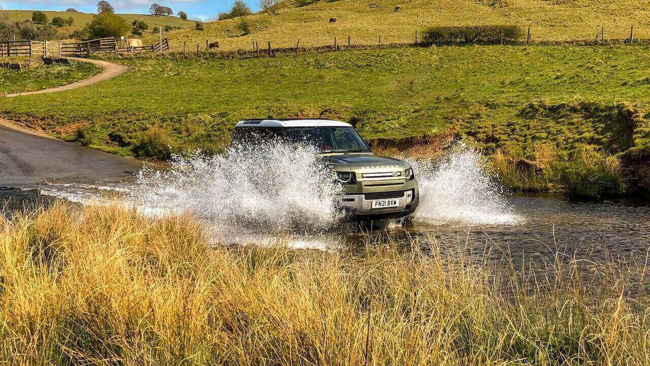 Defender 90 Tissington Ford