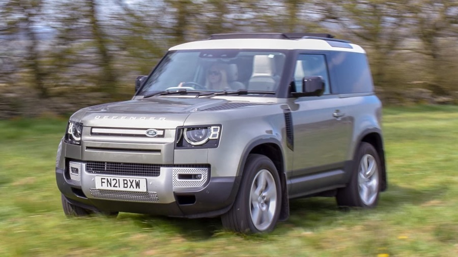 Defender 90 Off-Roading