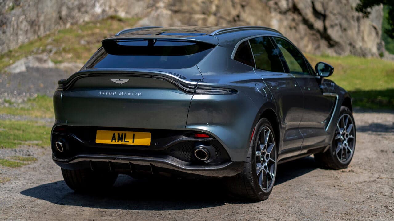 Aston Martin DBX
