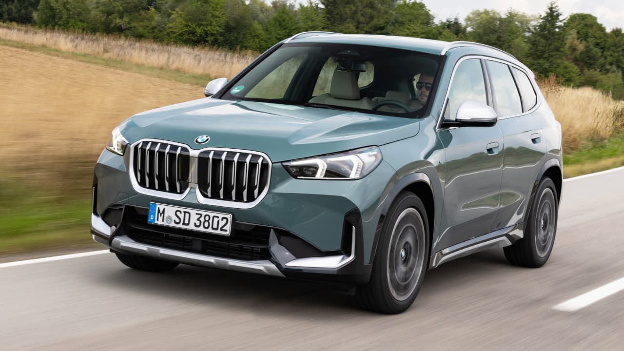 BMW X1 sDrive Driving