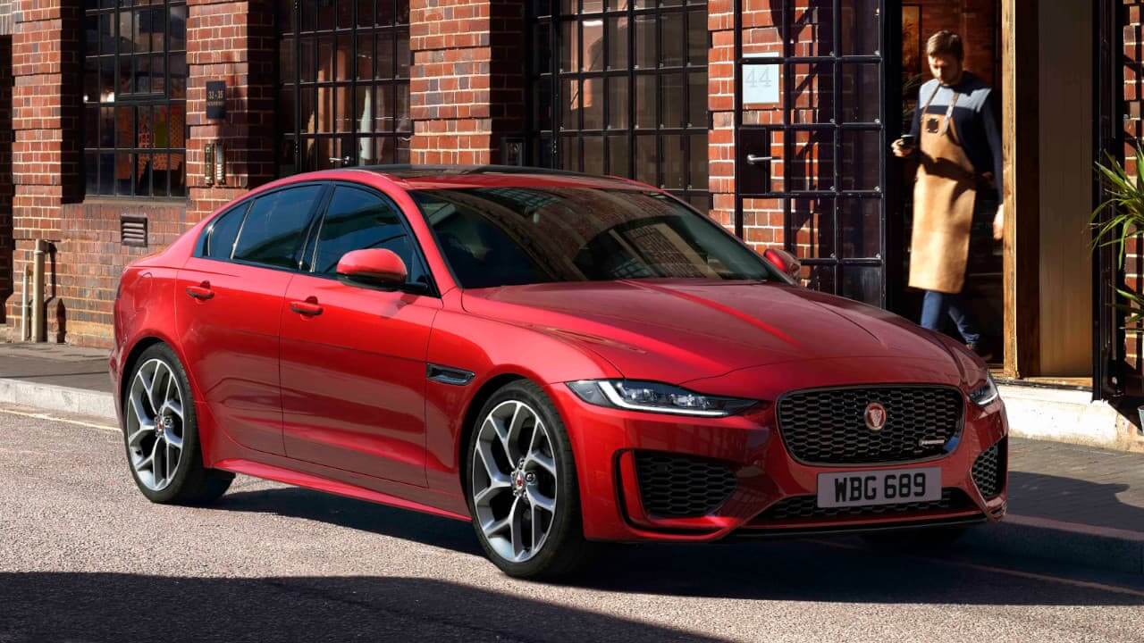 Jaguar XE