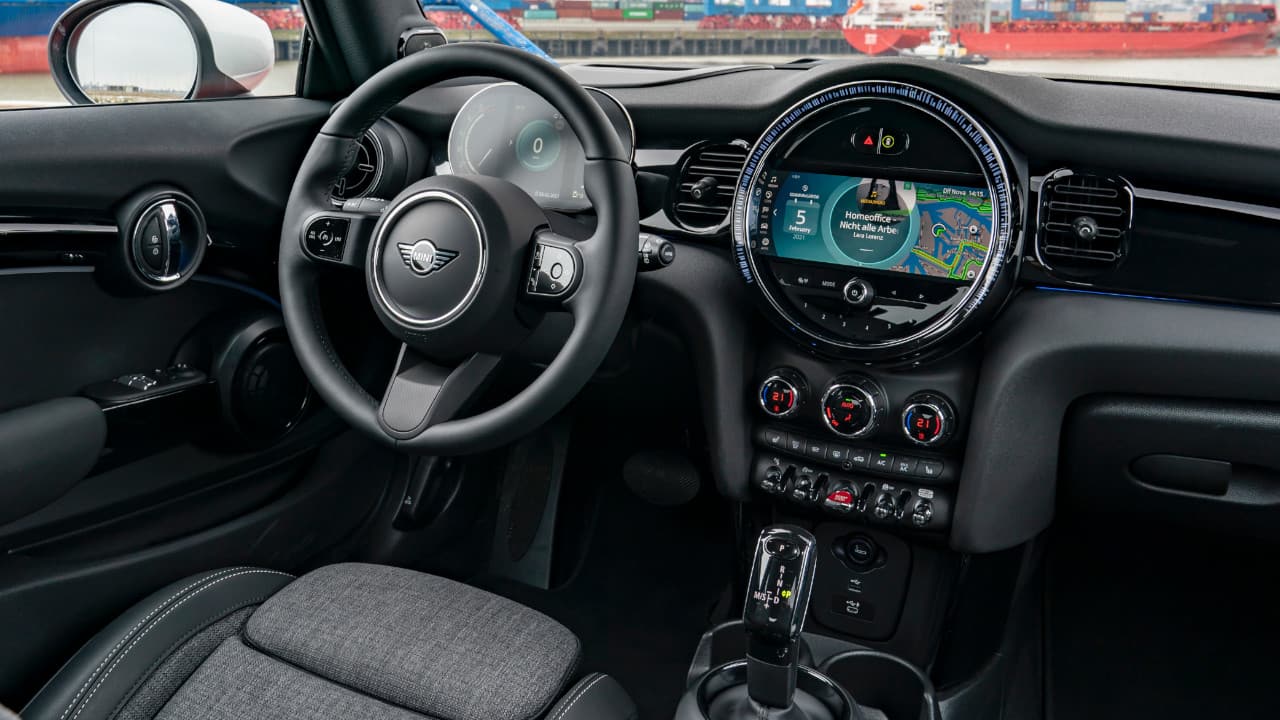 MINI Cooper Interior 