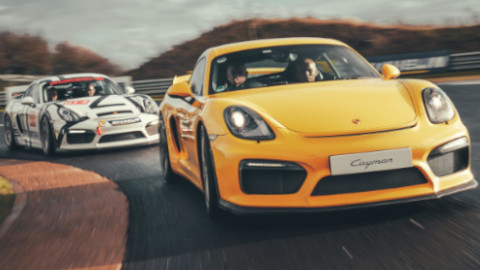 Cayman GT4 and Cayman GT4 Clubsport Race Car