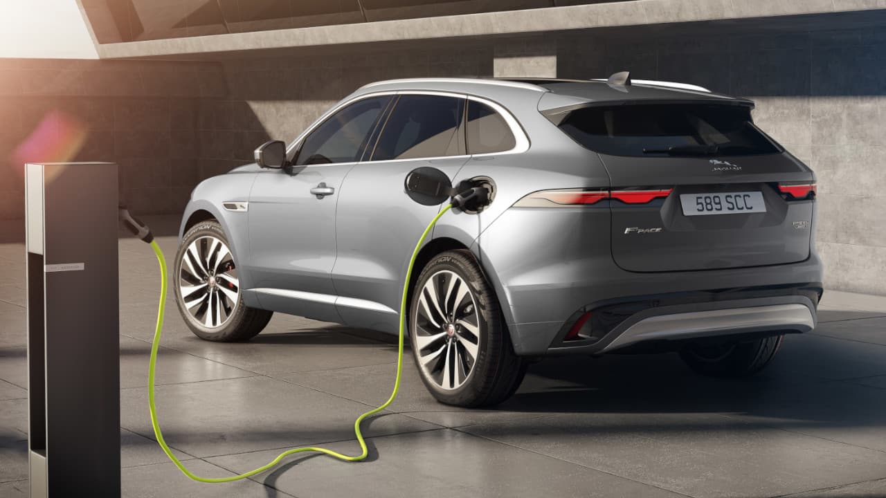 Jaguar F-PACE PHEV