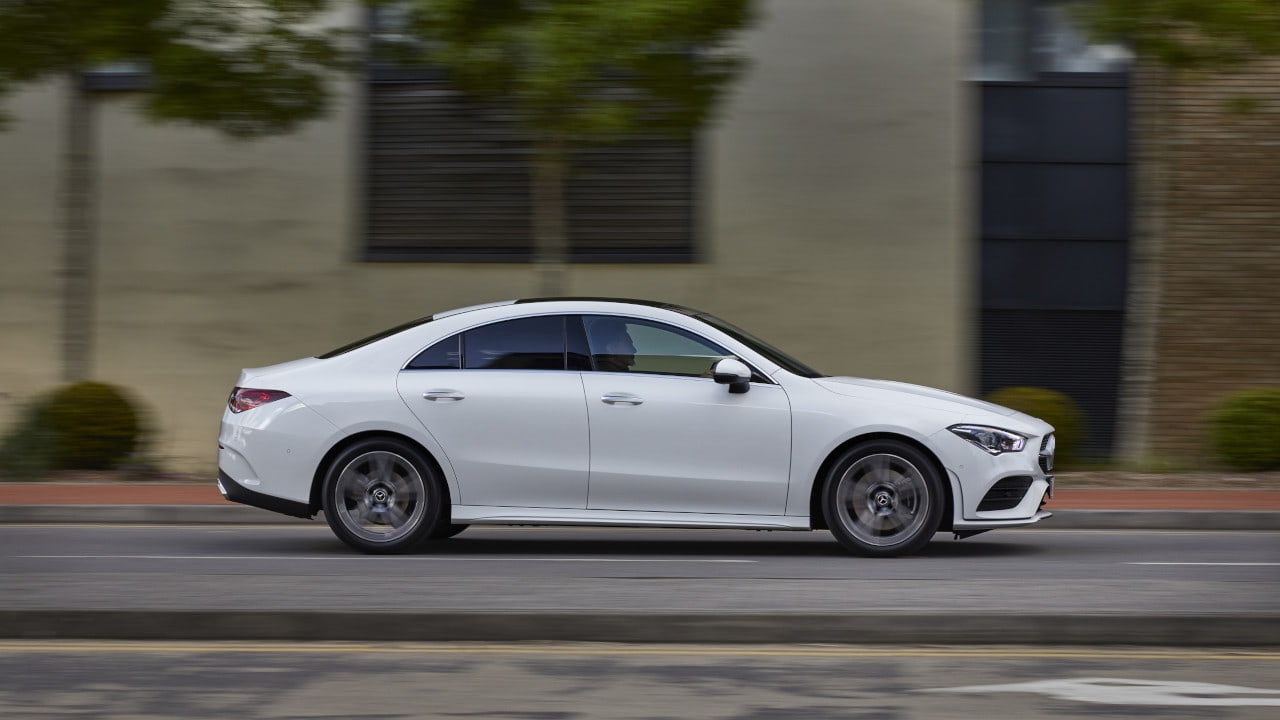 Mercedes-Benz CLA Driving