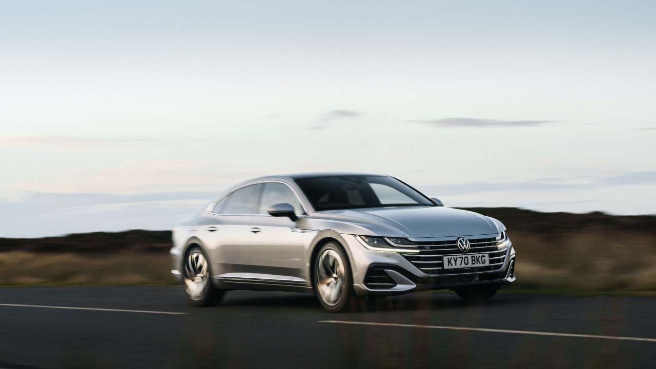 Volkswagen Arteon Driving
