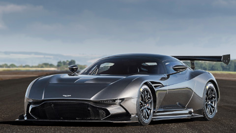 Aston Martin Vulcan Exterior Front Static in the Middle of a Runway