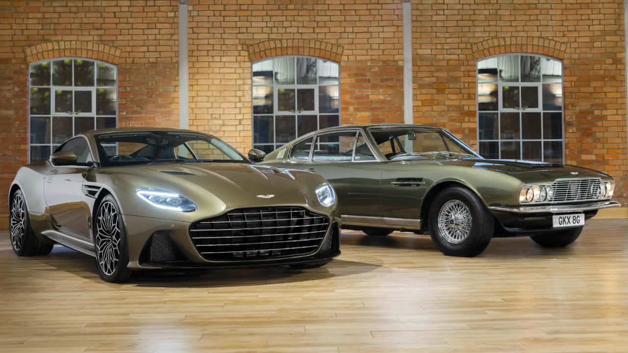 Aston Martin DBS Pair