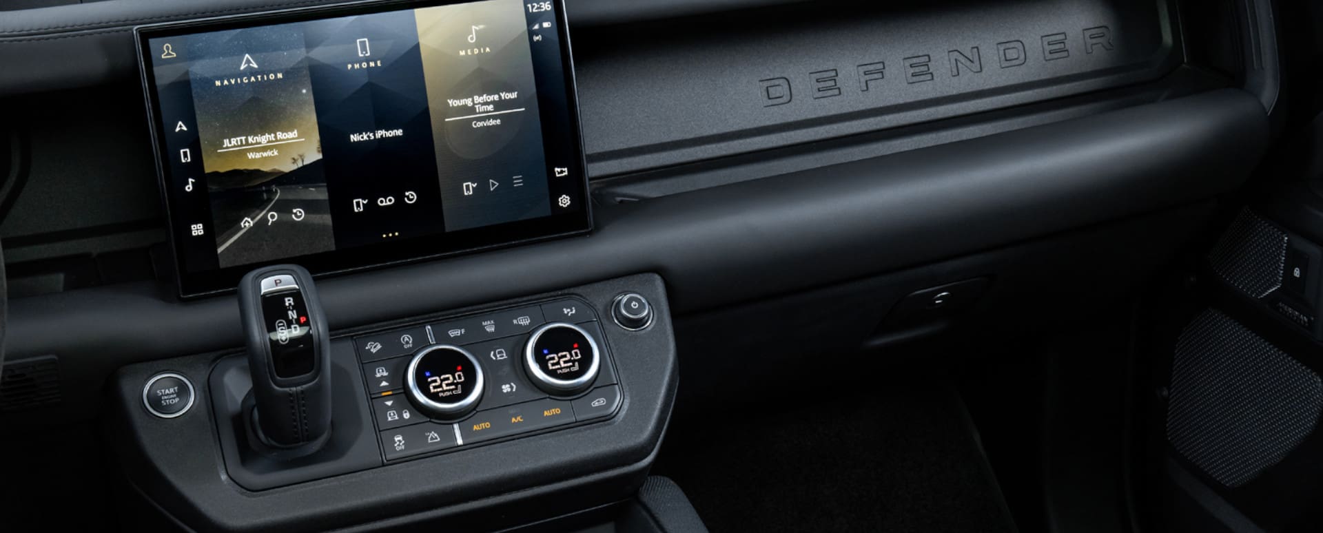 Land Rover Defender V8 Pivi Pro