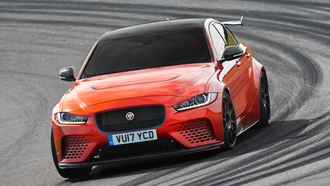 Jaguar XE SV Project 8