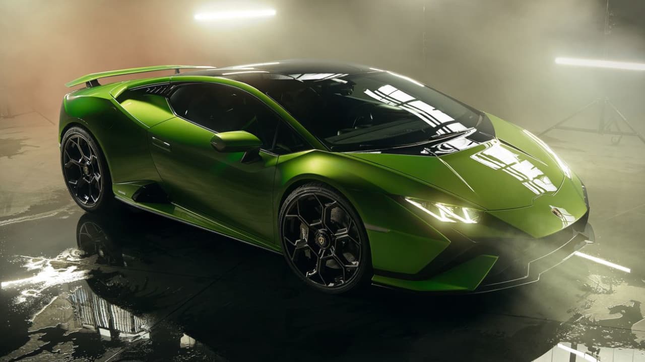Lamborghini Huracan Technica Dramatic in Green