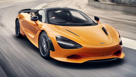 McLaren 750S Dynamic in Orange
