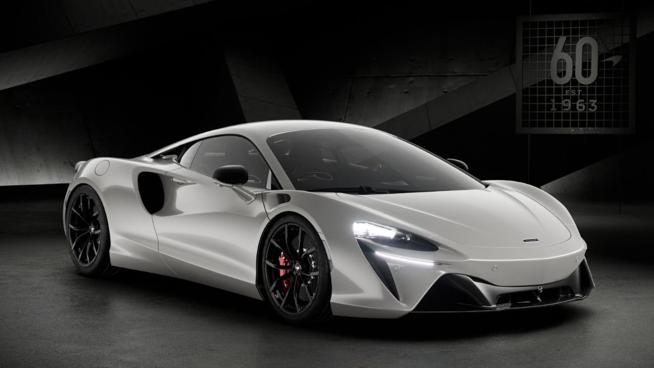 McLaren Artura Static 