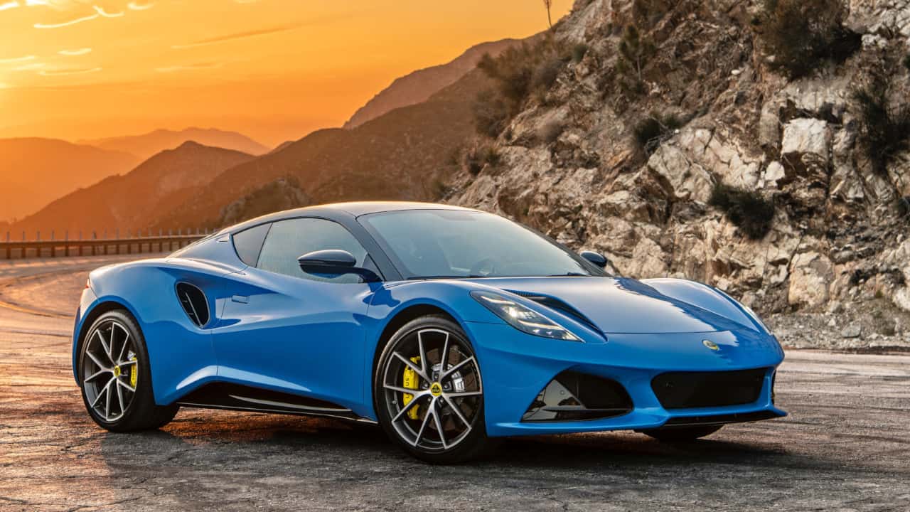 Lotus Emira in Seneca Blue