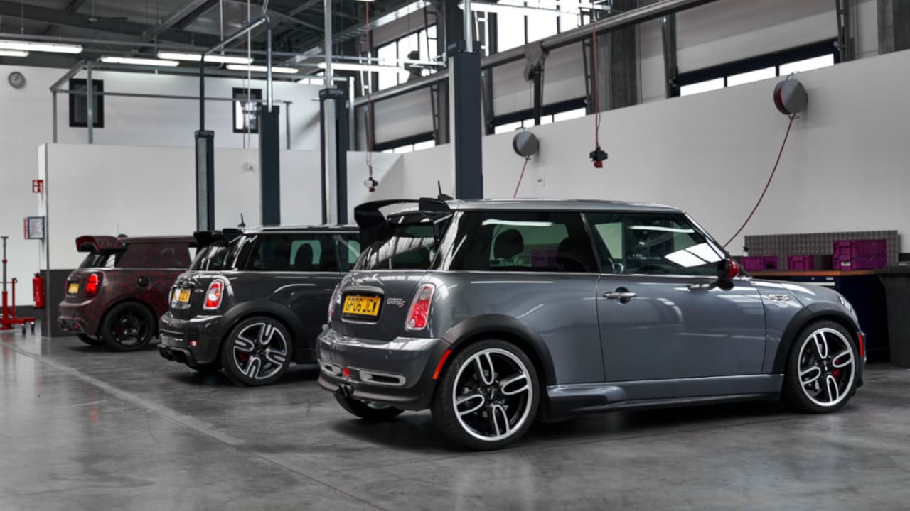 MINI GP Trio in Workshop