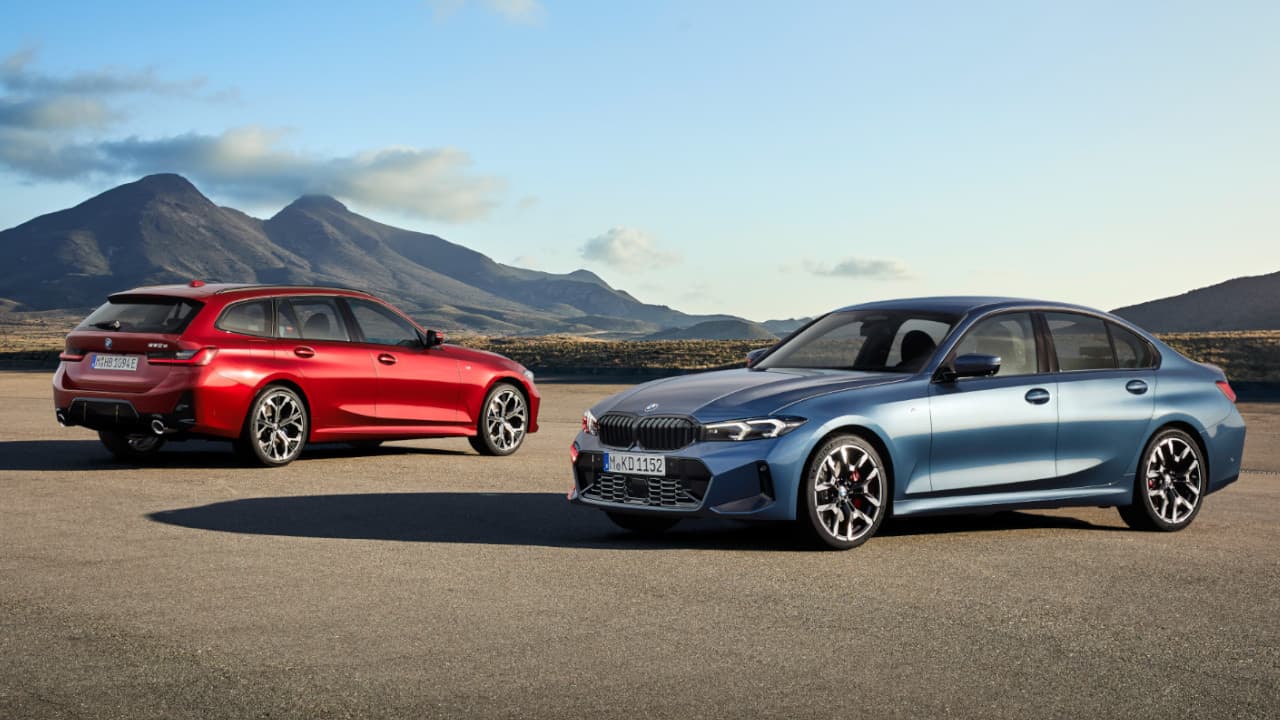 BMW 3 Series Touring in Red, along with a BMW 3 Series Saloon in Blue