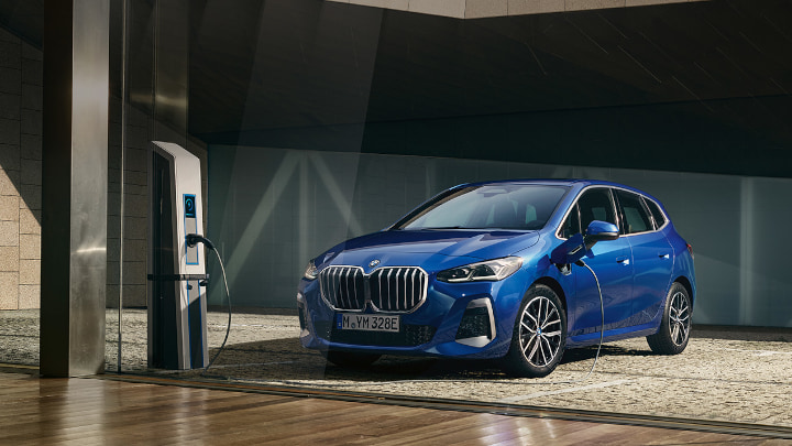 2022 Blue BMW 2 Series Active Tourer Charging