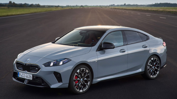 BMW M235 Hero Runway