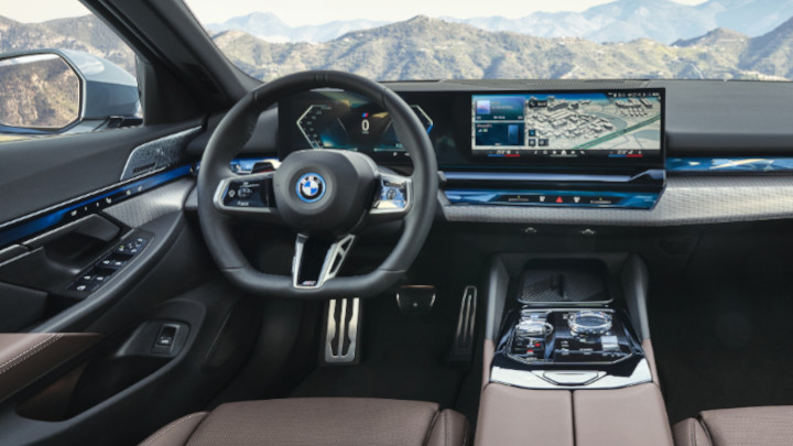 BMW i5