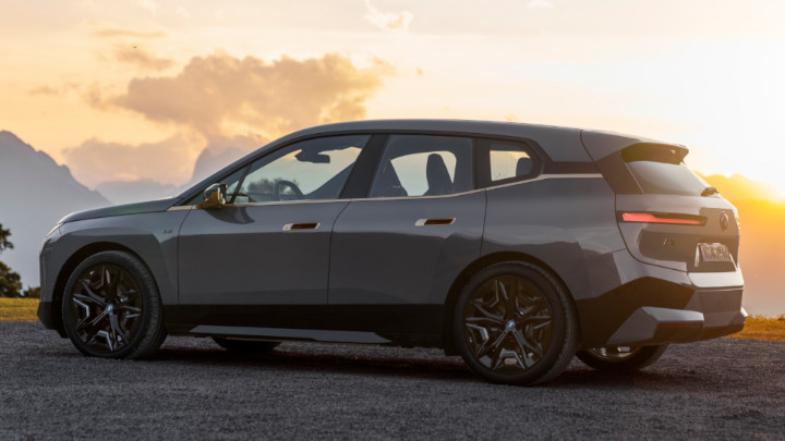 BMW iX M60 Side Rear