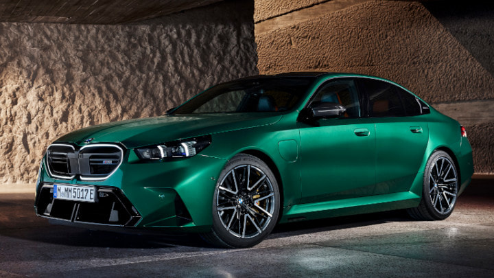 BMW M5 Front Angle Static