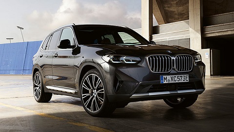 BMW X3, front