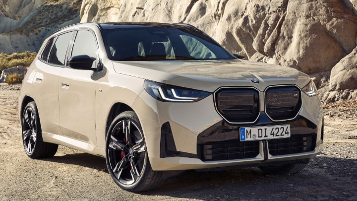 BMW X3 Front Angle Static