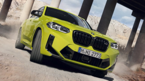 BMW X4 M Competition Driving