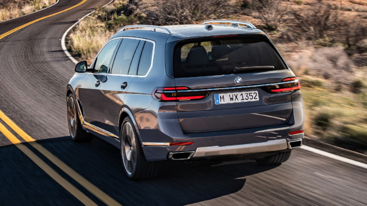 BMW X7 Rear