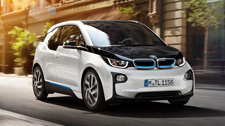 BMW i3 in White Driving