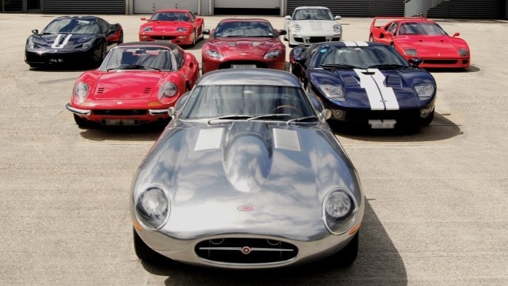 Lineup of Classic Cars including Jaguar E-type, Ferrari F40, and Porsche 911